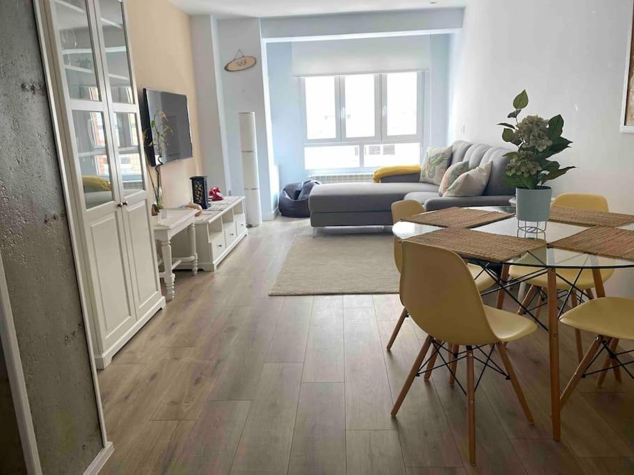 Apartamento A 100Metros De La Playa De San Lorenzo กิฮอน ภายนอก รูปภาพ